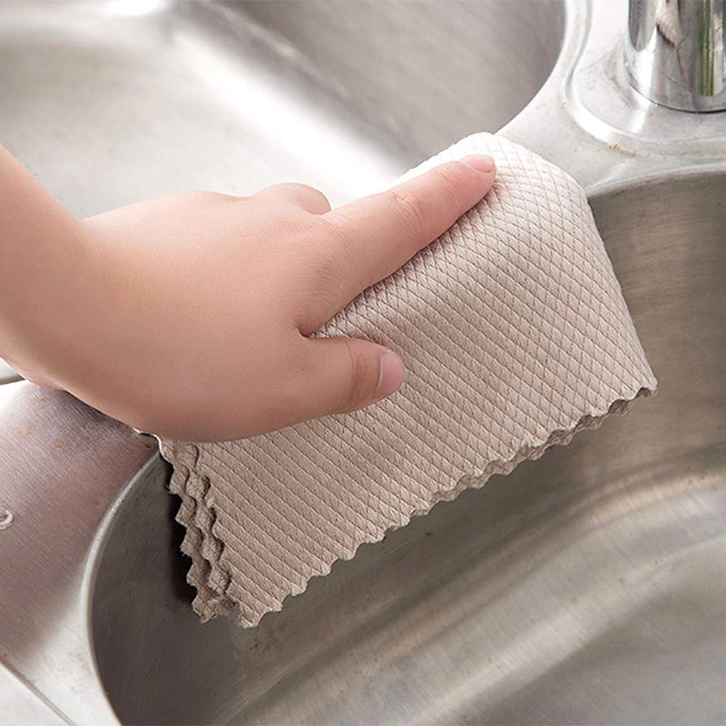 Təmizləmə &uuml;&ccedil;&uuml;n mikrofiber bezlər